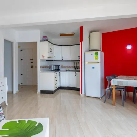 Inftour Paola 5 Apartment